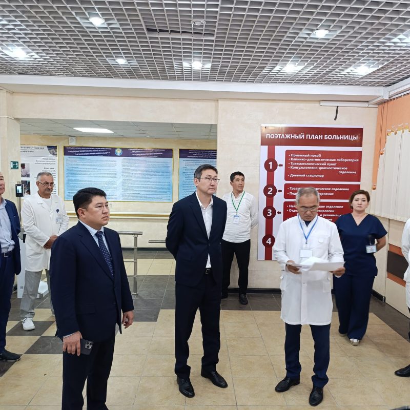 ПЕРВЫЙ ВИЦЕ-МИНИСТР ЗДРАВООХРАНЕНИЯ ПОСЕТИЛ МЕДИЦИНСКИЕ ОРГАНИЗАЦИИ ЖАМБЫЛСКОЙ ОБЛАСТИ